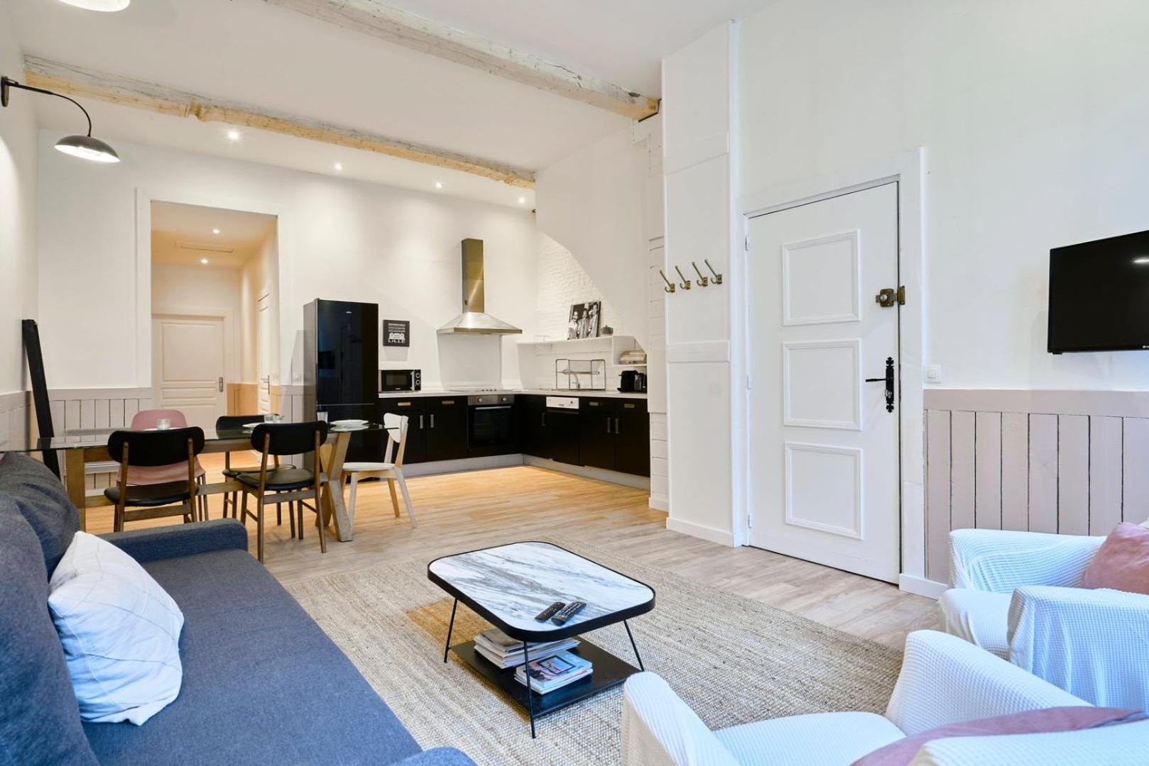 Old Lille: Charming Renovated Apartment المظهر الخارجي الصورة